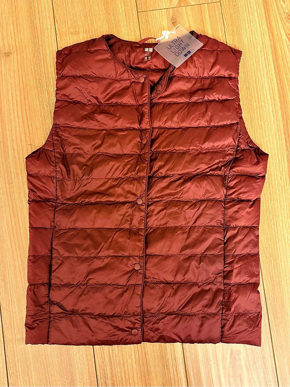 Uniqlo Ultra Light Down Compact Vest Burgundy Small
